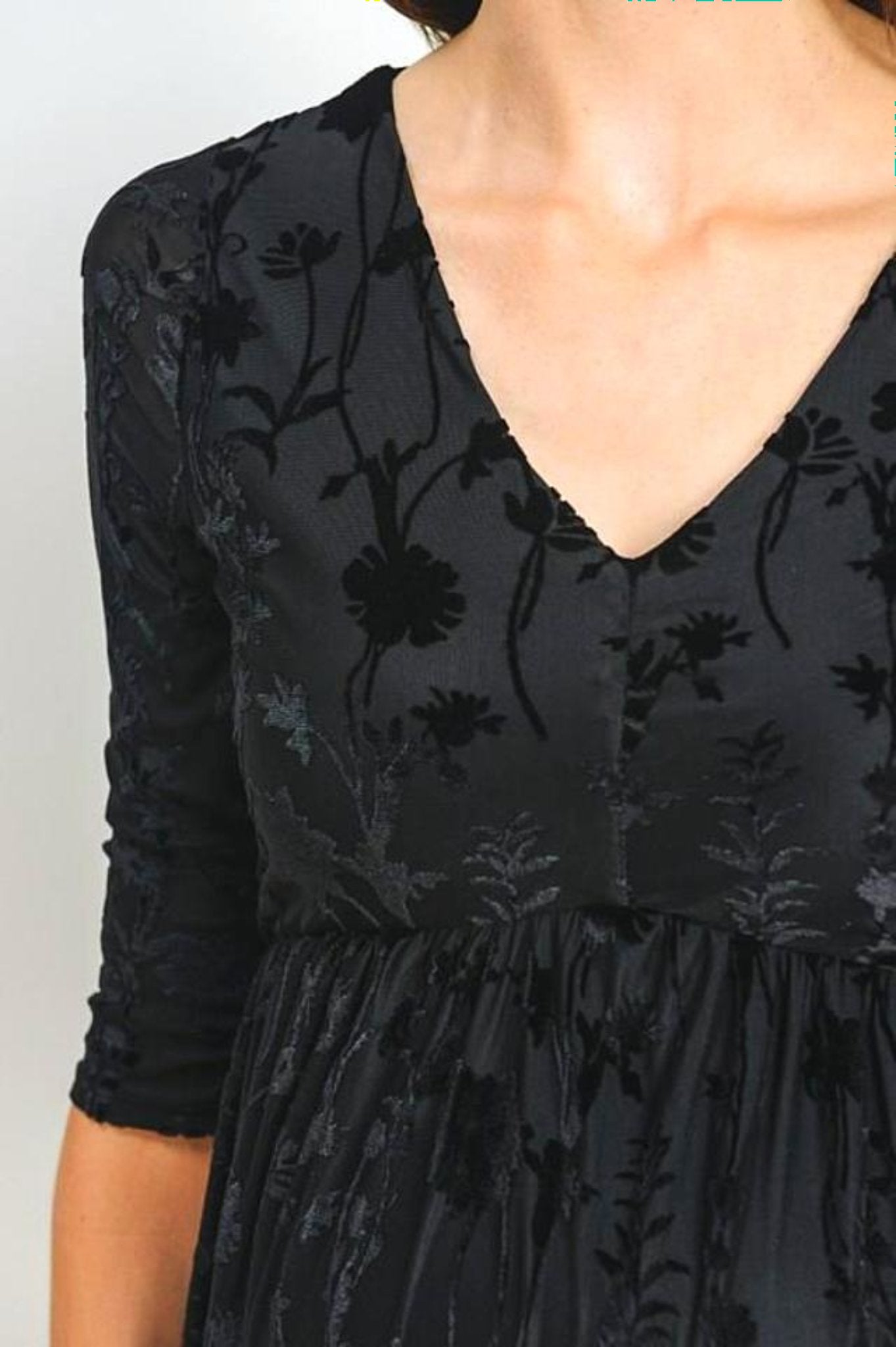 Floral Bun-Out Velvet Maternity Dress